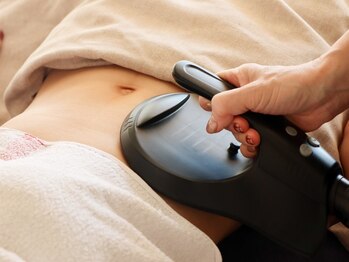 アイビ(愛美)/電磁パルス痩身で簡単痩せ