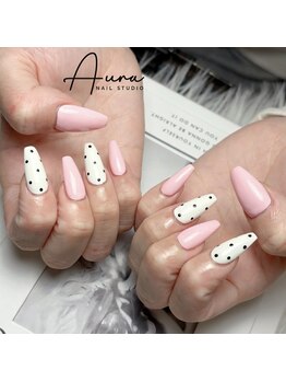 オーラネイル(Aura Nail)/愛されホワイトネイル