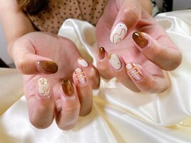 秋色ぷっくりチェックネイル