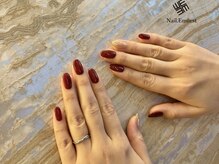 ネイル エミュスト(Nail Emuest)/ボルドーネイル