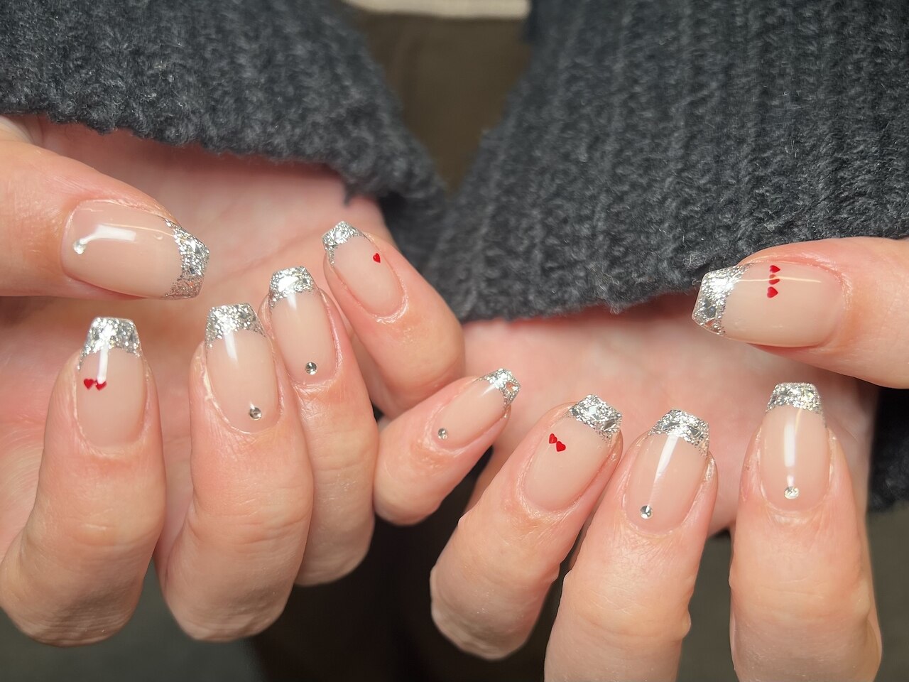 73))ネイルチップ ボルドー フレンチガーリー キラキラ クリスマス