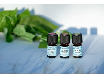 クーレ(cure)/心身を整える、上質な香りの雫