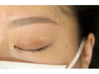 ビューステージ アイブロウサロン 京橋/キリッと眉