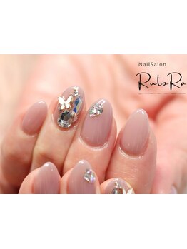 付け替え時オフ無料のメニューがあるサロン