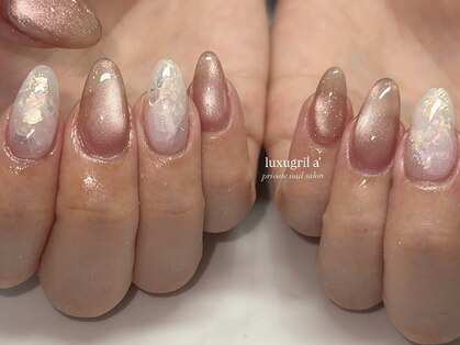 ラグジュリラ(luxugril A')の写真