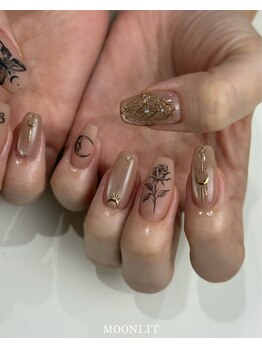 繊細ラインネイル