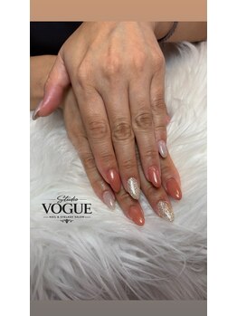 ヴォーグ(VOUGE)/シンプルネイル