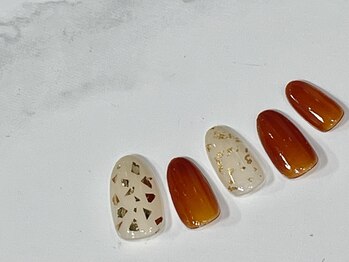 ラグウナ(Laguna)/ブラウンと乱切りホログラム