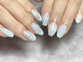 magnet & aurora  nuance