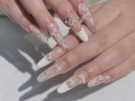 長さ出しやり放題デザインネイル