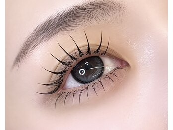 ソル(sol.)の写真/歴10年以上のアイリストがまつ毛に合わせた装着法で持続力UP！普段取れやすい方は必見！LEDマツエク導入