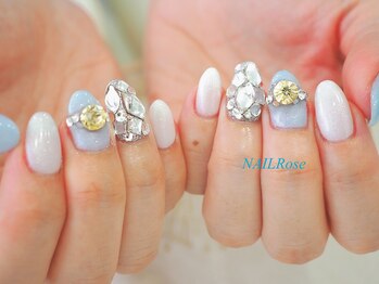 ネイルローズ(NAIL Rose)/水色パールビジュー盛り