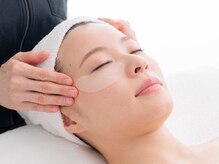 【目元ケアエステ】アイシート、お仕上げ