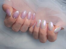 ネイルバイピヌ(nail by pinu)/左右違う色のワンカラー