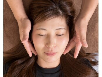 ボディ リセット アンド デザイン(Body Reset & Design)の写真/≪オールハンドなのにこんなに変わる♪≫見ても触れても実感する!お顔のフェイスラインがスッキリ小顔に♪