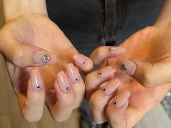 ミラージュネイル(Mirage Nail)/スカルプ6本アート