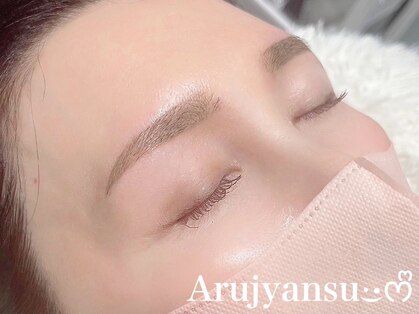 あるじゃんす－ アイラッシュ ネイル 天神店の写真