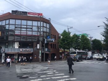 サレーヌ青葉台/【お店までの道順4】