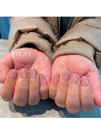 ピンクラメのショートネイル