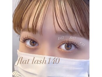 エイミー(Aimee)/カラーマツエクで透明感UP！