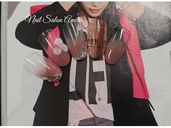 ガラスフレンチon*大人可愛い