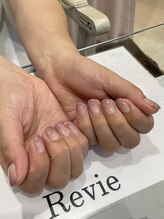 レビー(Revie)/ラメグラ