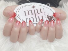 ミュウミュウ(miumiu)/冬×大人可愛いネイル