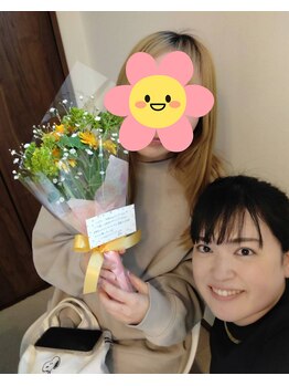 エミフル(EMIFULL)/ブライダルのお客様とのお写真