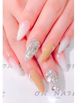 オンネイル(on nail)/