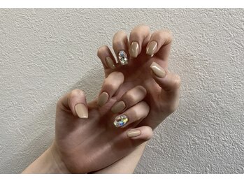 ジェイノヴァール(Jnovart)/