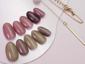 ワンラブネイルズ 池袋店(One Love Nails)の写真/【グリッター*フラッシュネイル¥5490】イベントやPartyで目立つならコレ★定額プライス&60分仕上げ◎池袋駅