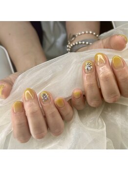 トランスモード ネイル/イエロー×シェル ¥7700
