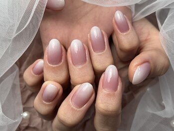 トリー アンド デリー(Toliy&Deliy)/透明感溢れる上品グラデーション