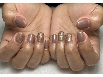 ブルーム(Bloom)/ワンカラーにミラーアート追加