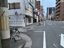 アールエスト(R EST.)/サロンへの道案内7