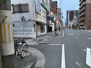 アールエスト(R EST.)/サロンへの道案内7