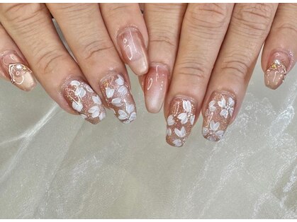 アリイネイルズ(ALII Nails)の写真