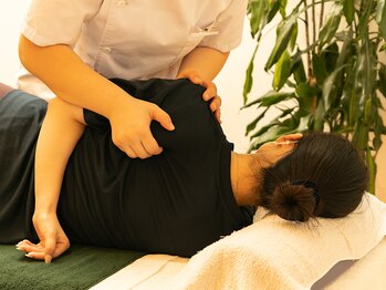 のぞみ整体院 反町店/強張った筋肉を丁寧にほぐす！