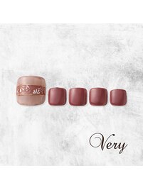 ミラーゴールドの上品大人ネイル