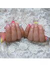 カラフルフレンチネイル