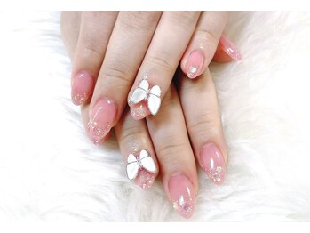 リーヴェ(Riebe)/ワンホンネイル