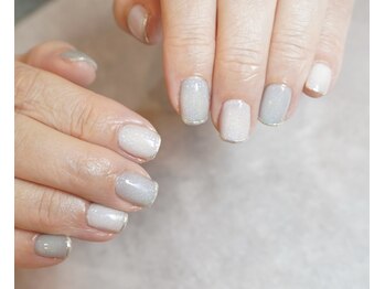 イユ ド ラペ(Yeux de LAPAIX)/定額シンプルコース5,500円