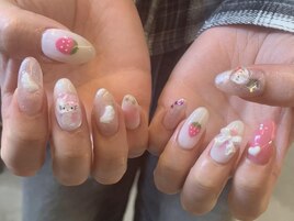 春ネイル/いちご