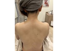 シェルハ(XEL-HA)の雰囲気（60代のお客様のお背中です。）