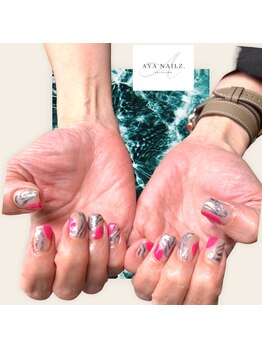 アヤネイルズ アンド アイラッシュ(AYA NAILZ.&Eyelash)/ピンクネイルをかっこよく!