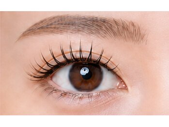 シーンスタジオ 名駅店(SSIN STUDIO)の写真/【名駅すぐ♪まつ毛パーマ￥3,900】
短時間で印象UP☆通いやすさも仕上がりも◎
高品質×低価格ブランド