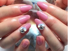 アイリッシュネイル 久屋大通店(Irish Nail)/ピンク×Vカット盛り