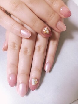 ニットグラデーションで上品に