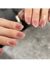 ルート12/大人っぽチークネイル