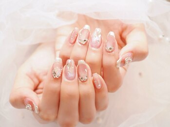 ルミーネイル 博多店(Lumee Nail)の写真/【博多駅すぐ★】丁寧なカウンセリングで、理想の手元を実現！300色以上のカラー◎《アート10本¥8800》